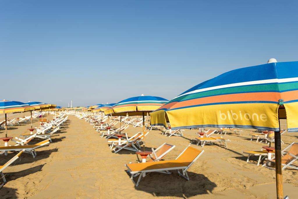 Appartamenti Bristol Bibione Extérieur photo
